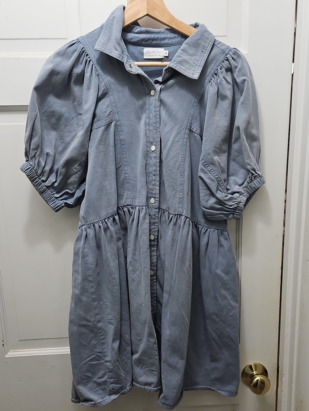 100% Cotton Puff Sleeve Button-Front Mini Dress in Light Blue Pearl Snap